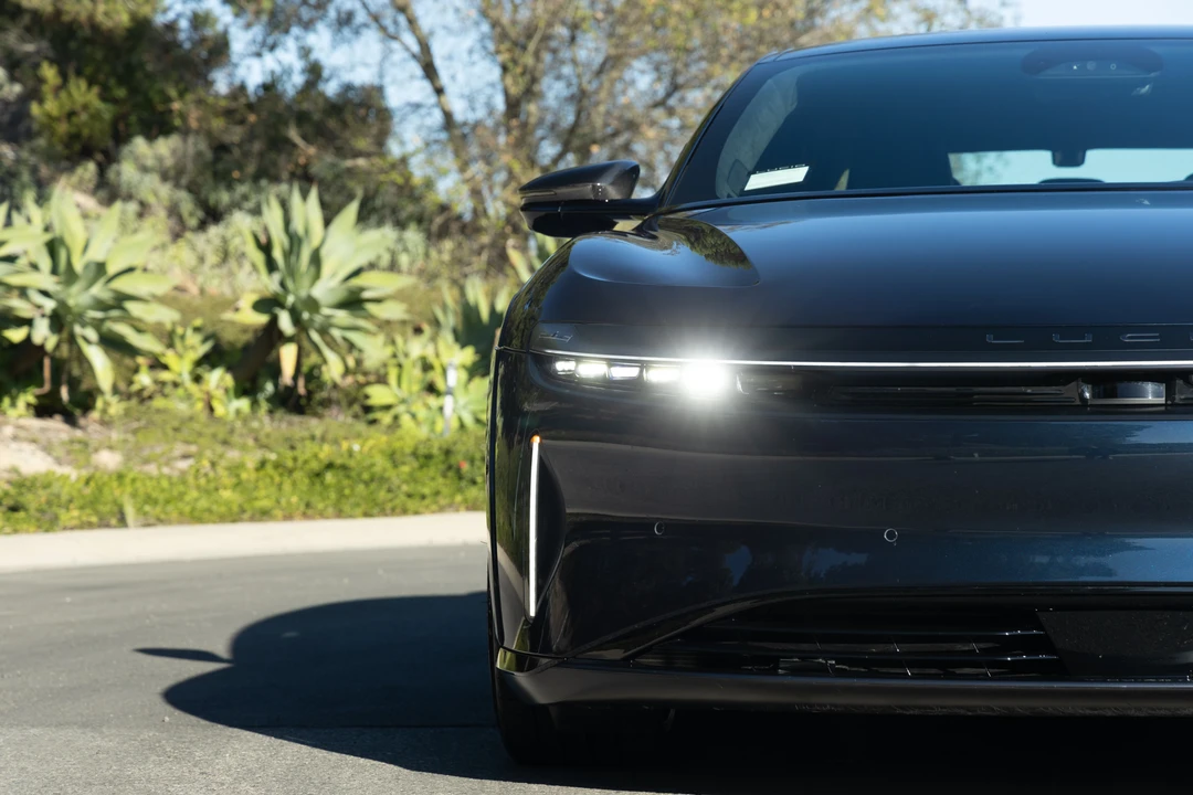 2024 Lucid Air - Image 24 of 31