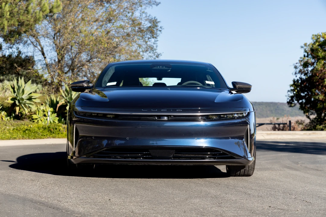 2024 Lucid Air - Image 2 of 31