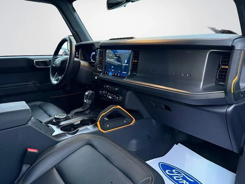2024 Ford Bronco 6th Gen - Image 10 of 19