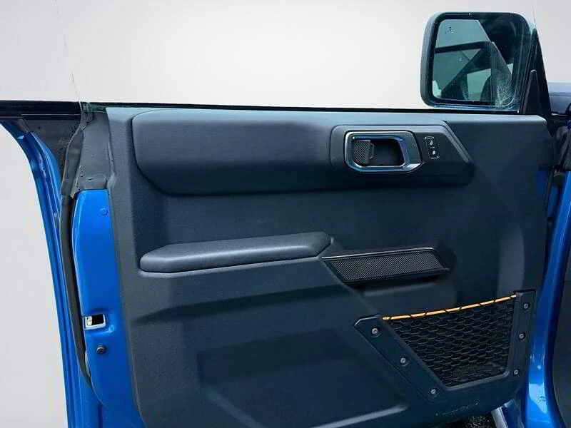 2024 Ford Bronco 6th Gen - Image 18 of 19
