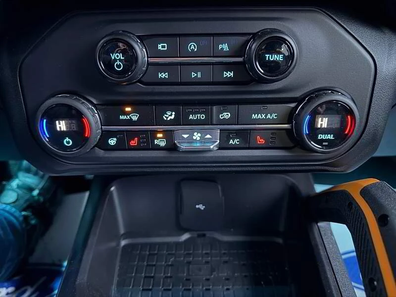 2024 Ford Bronco 6th Gen - Image 9 of 19