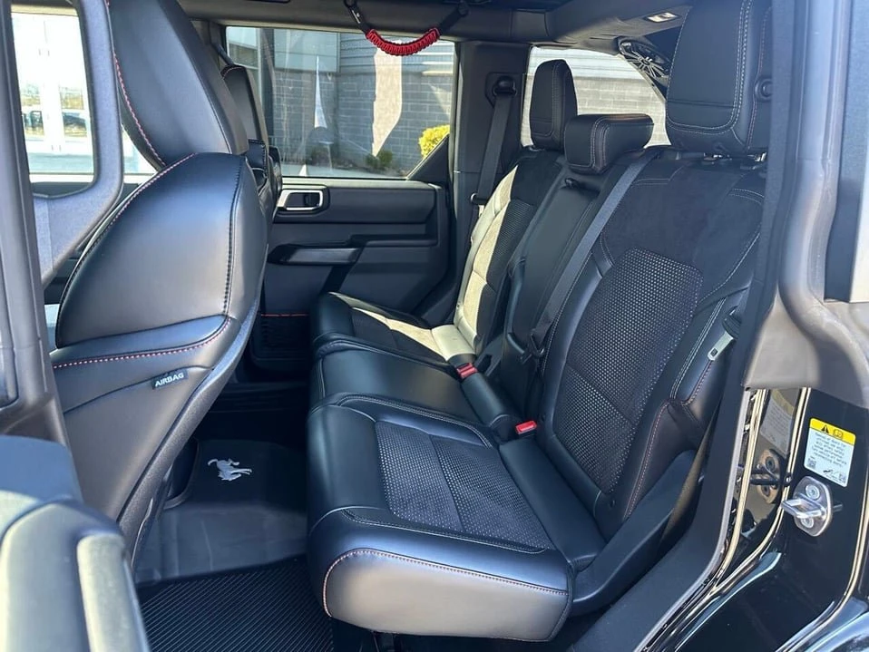 2024 Ford Bronco 6th Gen - Image 15 of 20