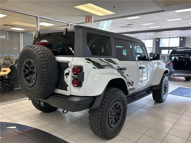 2024 Ford Bronco 6th Gen - Image 6 of 16
