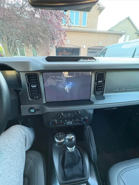 2024 Ford Bronco 6th Gen - Image 8 of 10