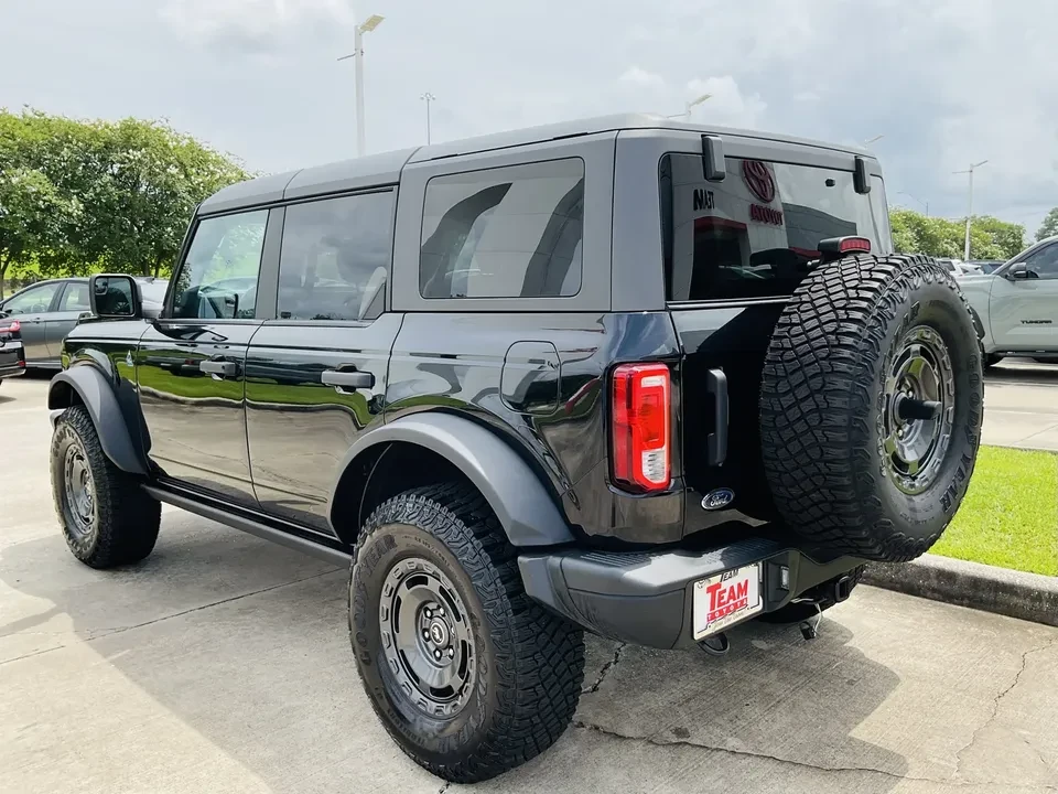2024 Ford Bronco 6th Gen - Image 4 of 18