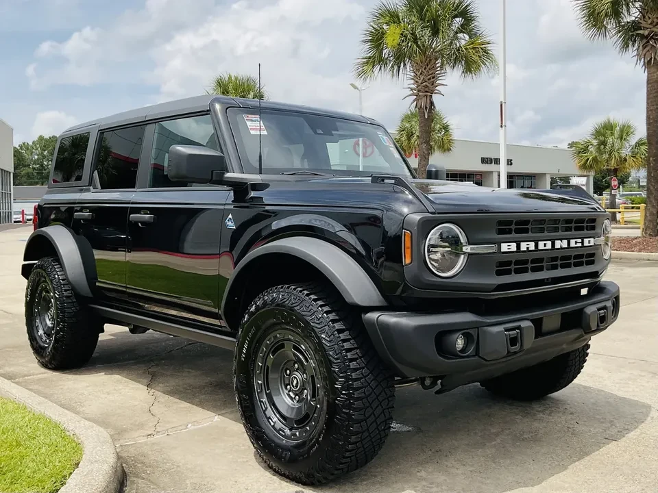 2024 Ford Bronco 6th Gen - Image 9 of 18