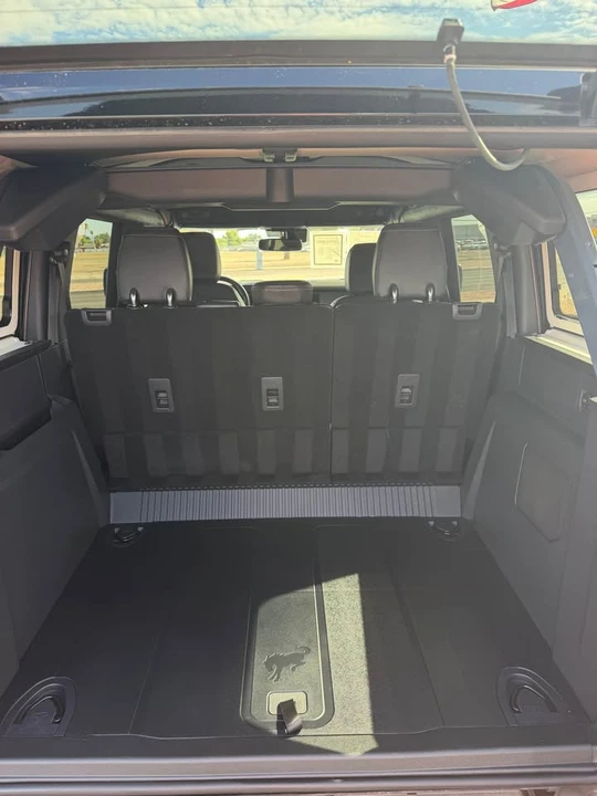 2024 Ford Bronco 6th Gen - Image 8 of 8