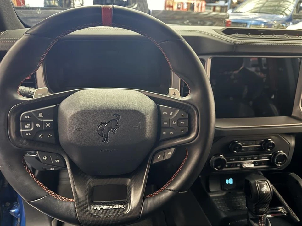 2024 Ford Bronco 6th Gen - Image 9 of 16