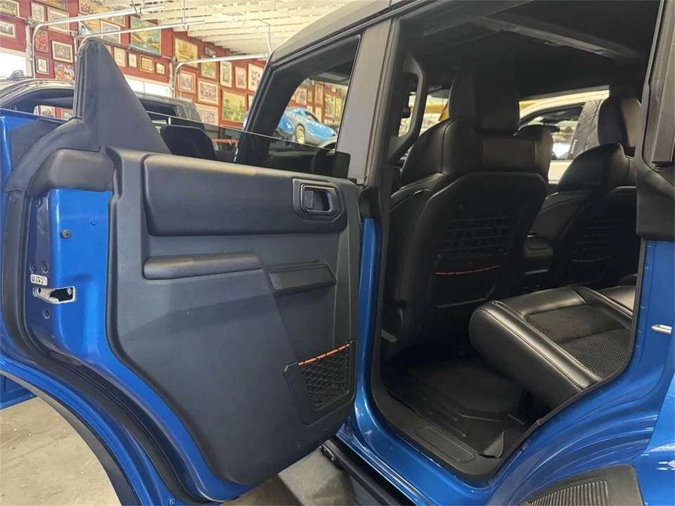 2024 Ford Bronco 6th Gen - Image 11 of 16