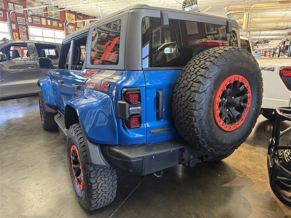 2024 Ford Bronco 6th Gen - Image 4 of 16
