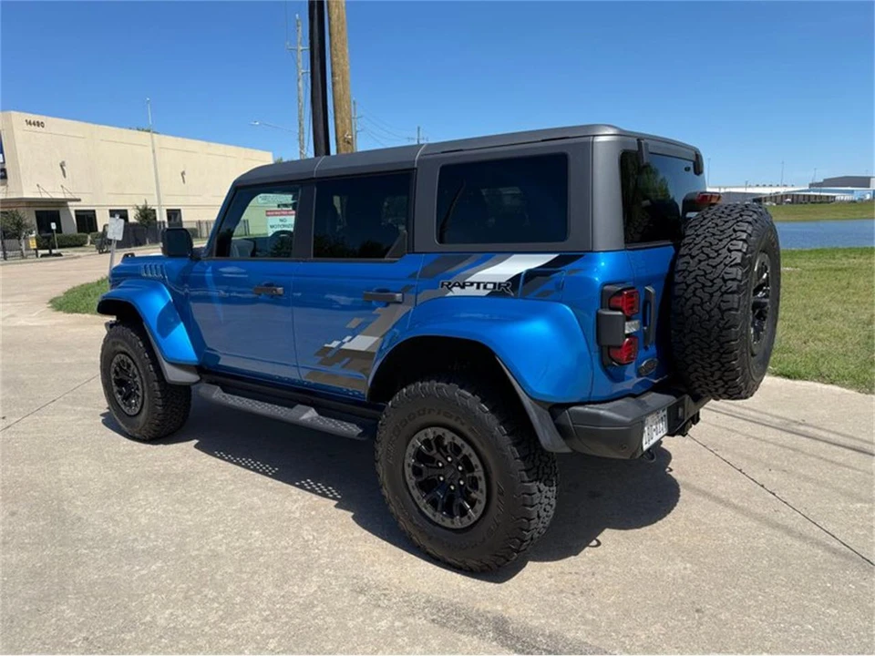 2024 Ford Bronco 6th Gen - Image 8 of 31