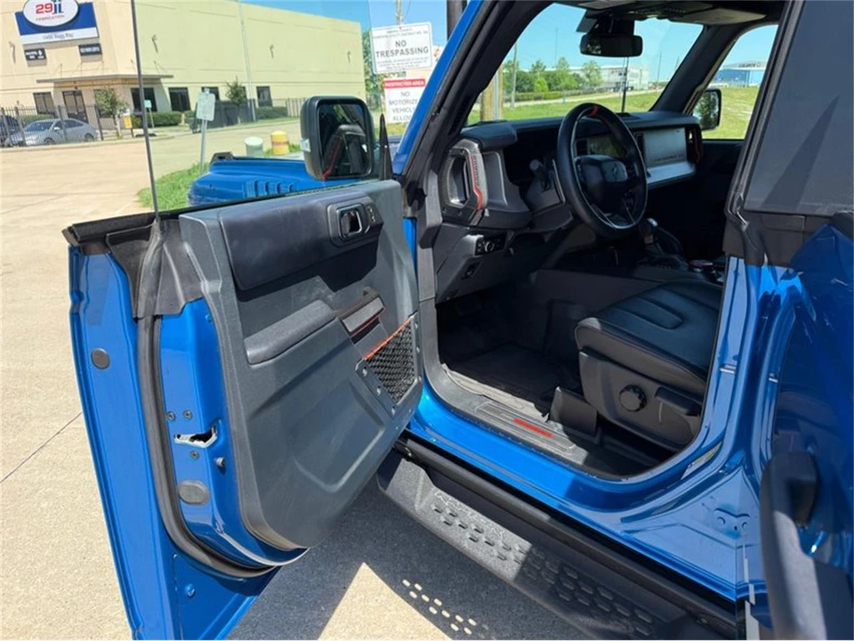 2024 Ford Bronco 6th Gen - Image 16 of 31