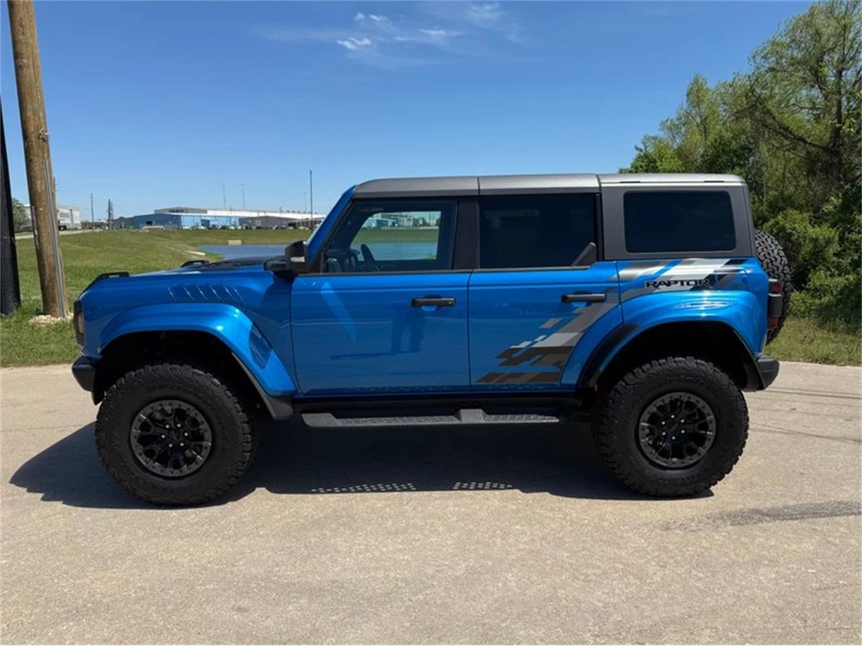 2024 Ford Bronco 6th Gen - Image 7 of 31