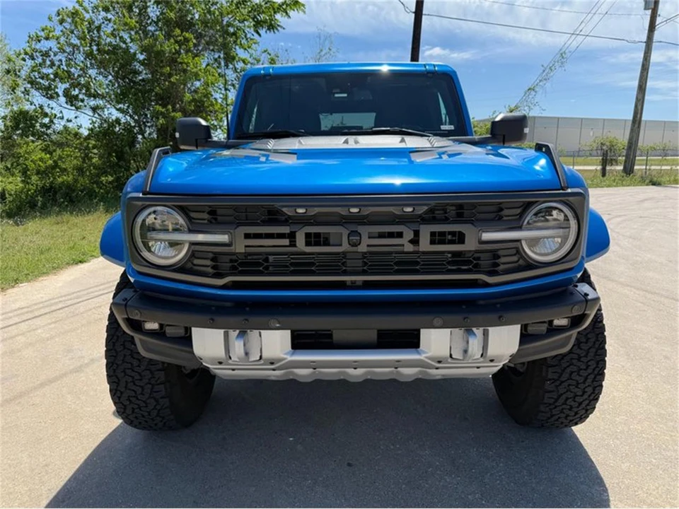 2024 Ford Bronco 6th Gen - Image 13 of 31
