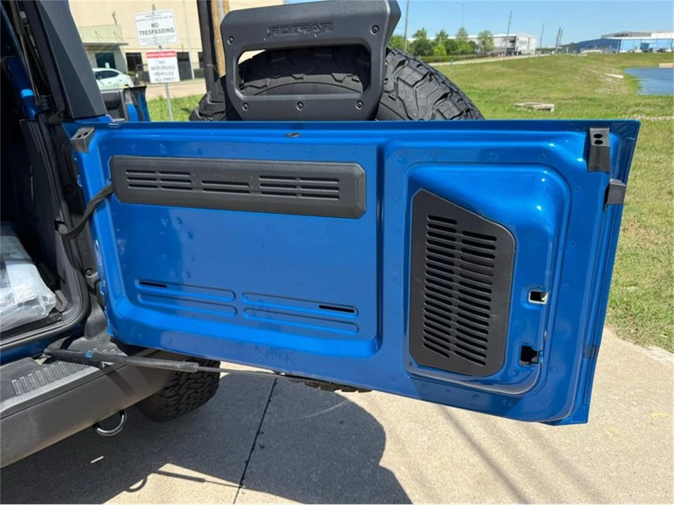2024 Ford Bronco 6th Gen - Image 26 of 31