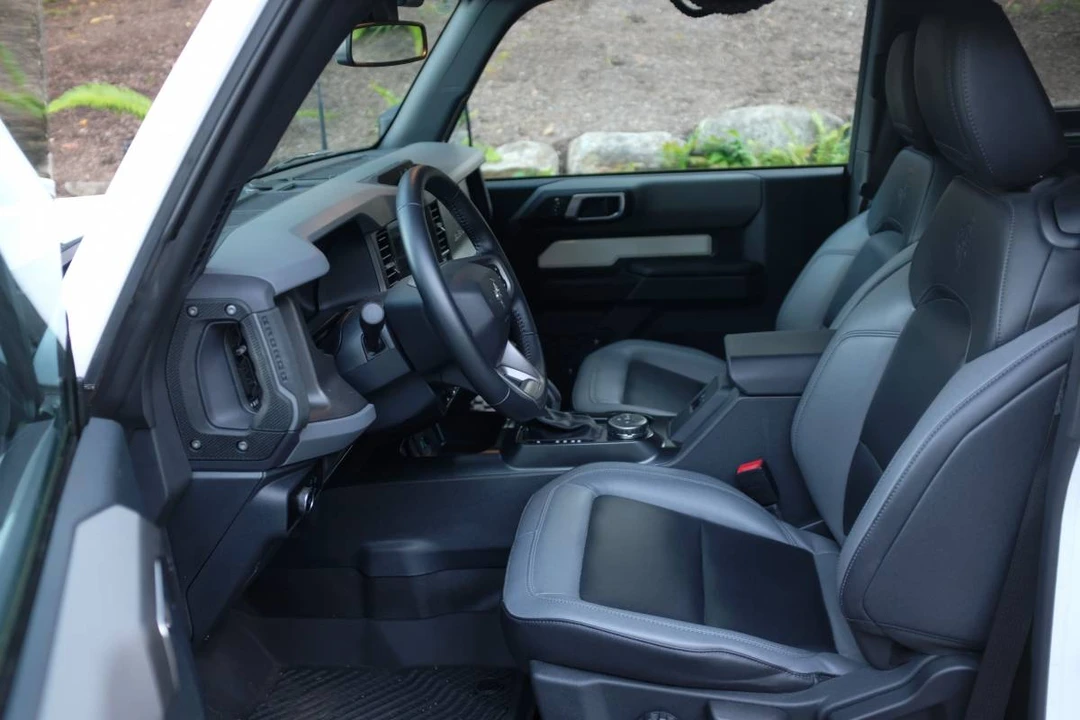 2024 Ford Bronco 6th Gen - Image 6 of 9