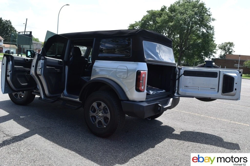 2024 Ford Bronco 6th Gen - Image 18 of 21