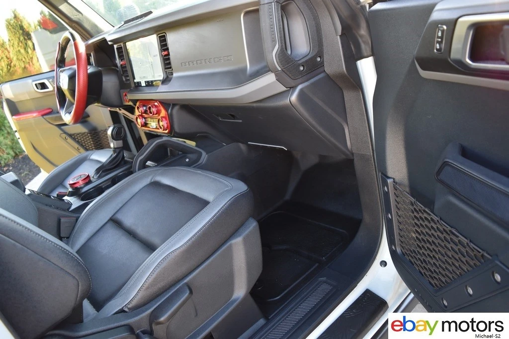 2024 Ford Bronco 6th Gen - Image 13 of 21