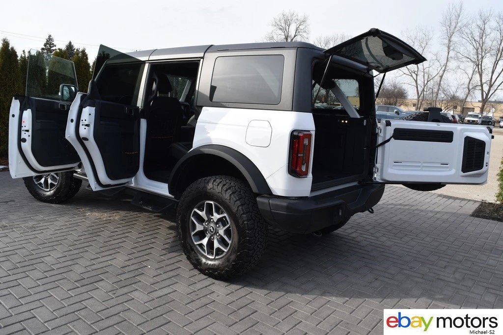 2024 Ford Bronco 6th Gen - Image 19 of 21