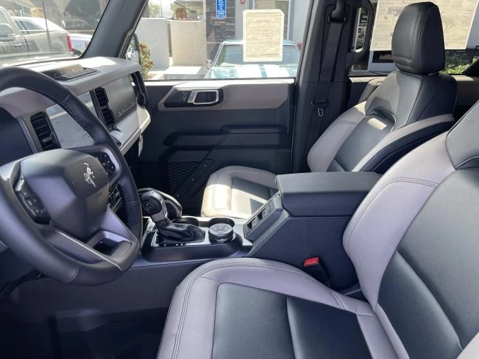 2024 Ford Bronco 6th Gen - Image 27 of 31