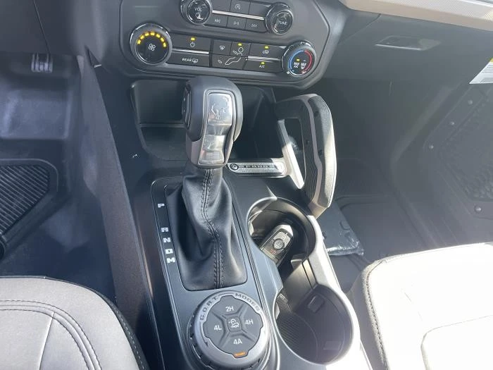2024 Ford Bronco 6th Gen - Image 30 of 31