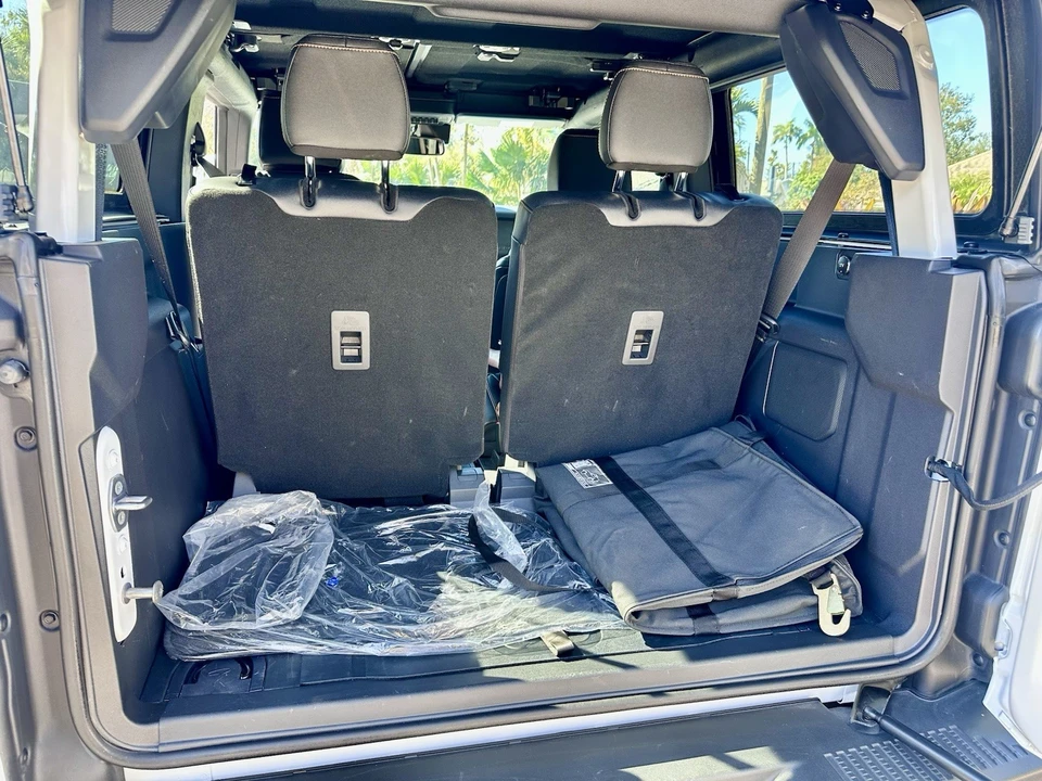 2024 Ford Bronco 6th Gen - Image 21 of 21