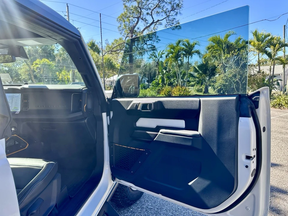 2024 Ford Bronco 6th Gen - Image 18 of 21