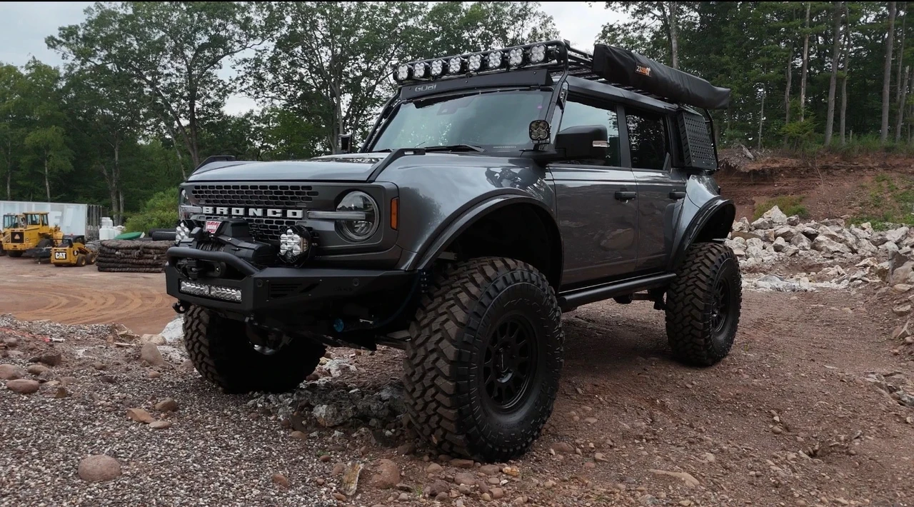 2024 Ford Bronco 6th Gen - Image 2 of 15