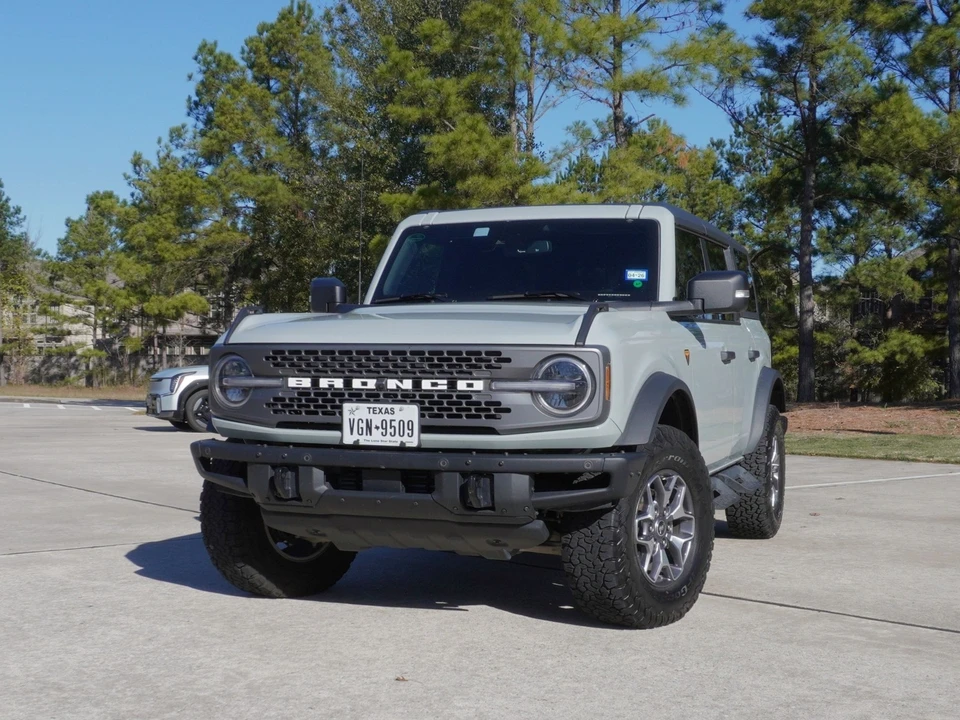 2024 Ford Bronco 6th Gen - Image 2 of 21