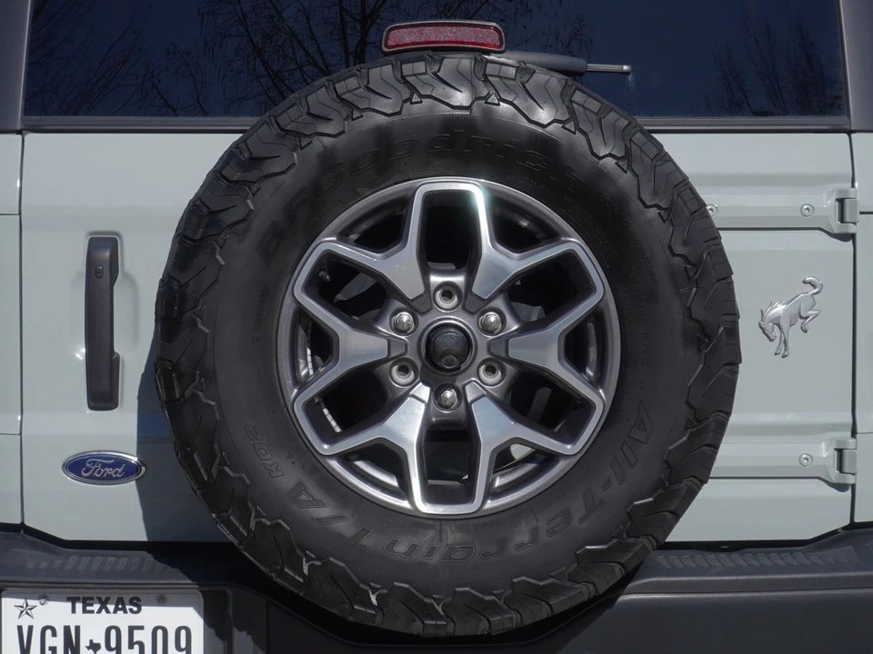 2024 Ford Bronco 6th Gen - Image 18 of 21