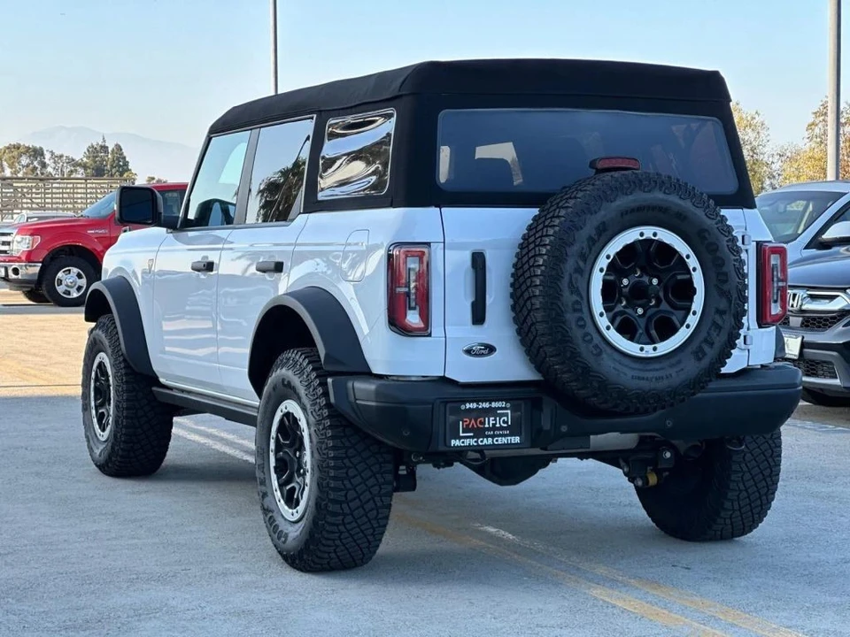 2024 Ford Bronco 6th Gen - Image 3 of 16