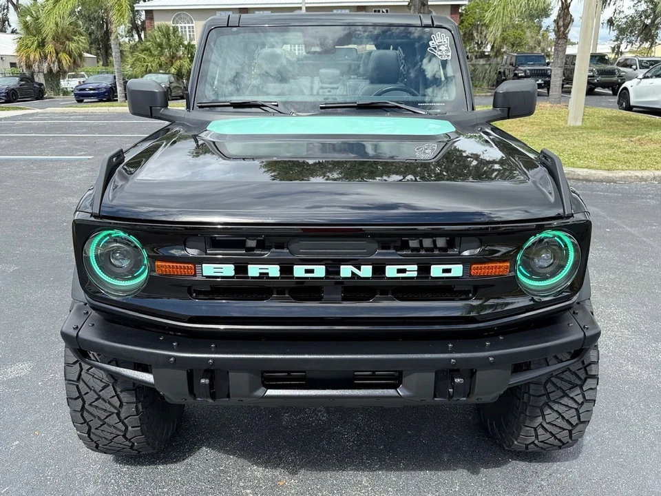 2024 Ford Bronco 6th Gen - Image 11 of 12