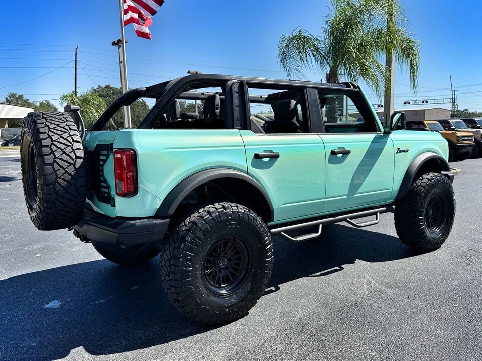 2024 Ford Bronco 6th Gen - Image 5 of 12