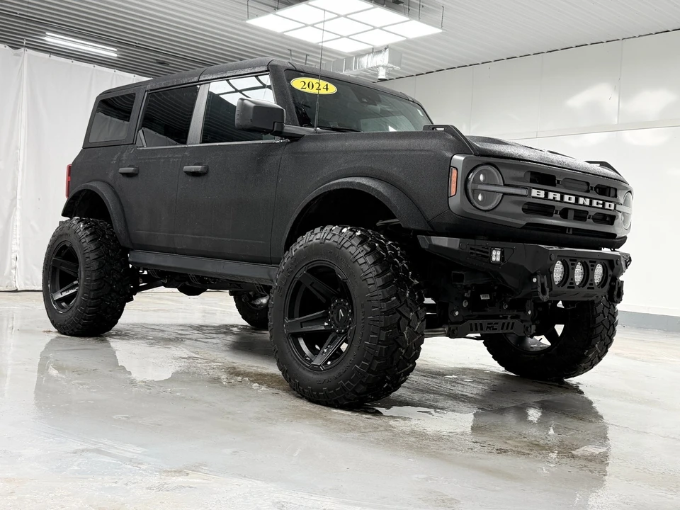 2024 Ford Bronco 6th Gen - Image 2 of 21