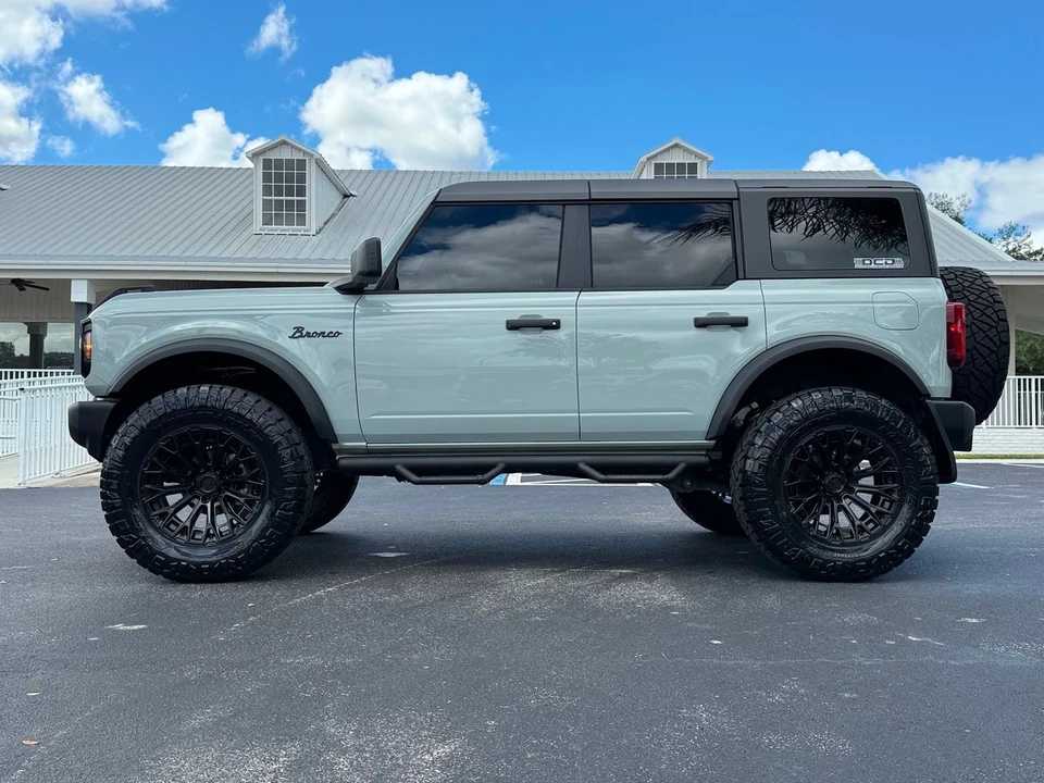 2024 Ford Bronco 6th Gen - Image 11 of 12
