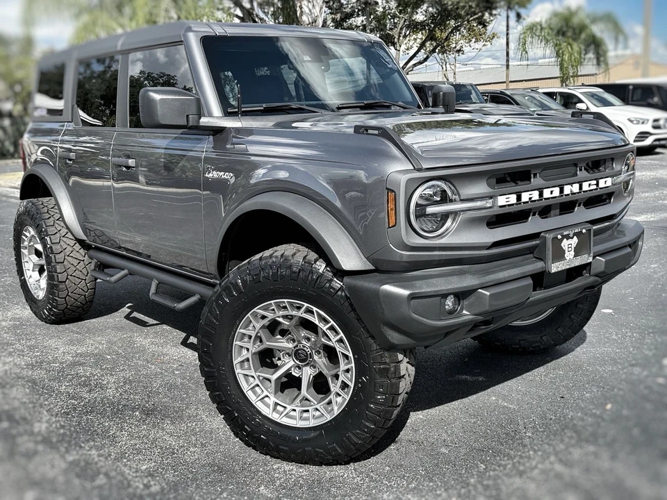 2024 Ford Bronco 6th Gen - Image 7 of 12