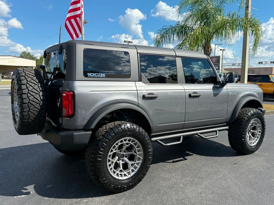 2024 Ford Bronco 6th Gen - Image 10 of 12