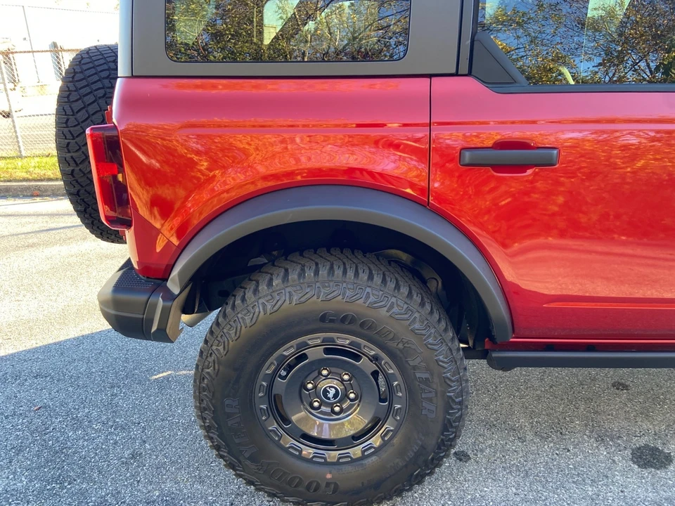 2024 Ford Bronco 6th Gen - Image 18 of 21