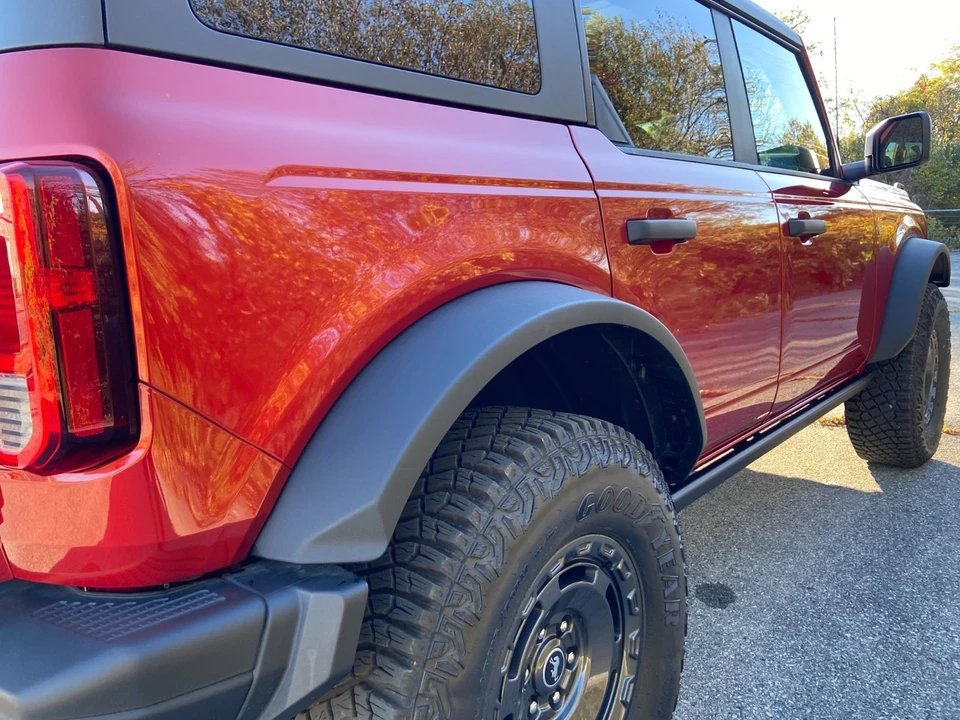 2024 Ford Bronco 6th Gen - Image 17 of 21