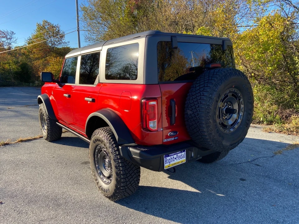 2024 Ford Bronco 6th Gen - Image 8 of 21
