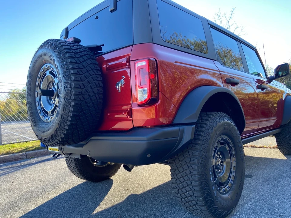 2024 Ford Bronco 6th Gen - Image 16 of 21