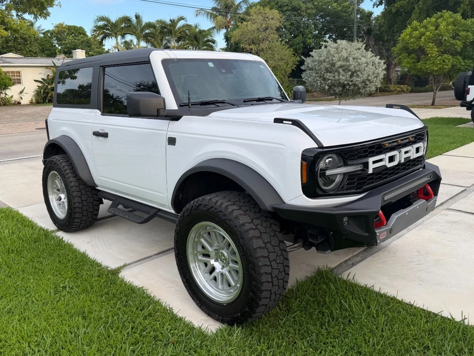 2024 Ford Bronco 6th Gen - Image 3 of 11