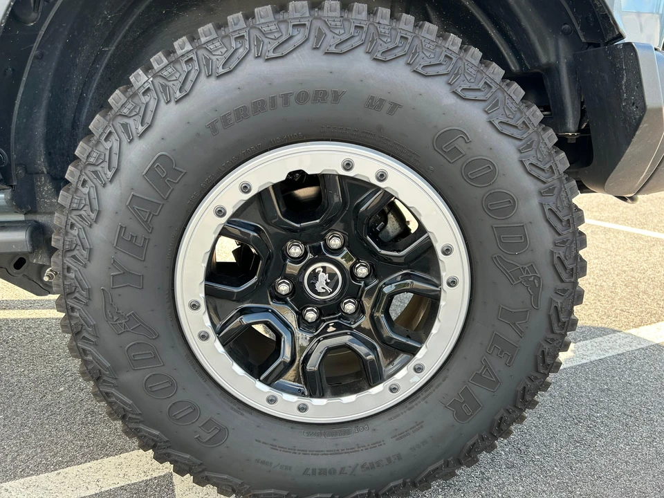 2024 Ford Bronco 6th Gen - Image 29 of 31