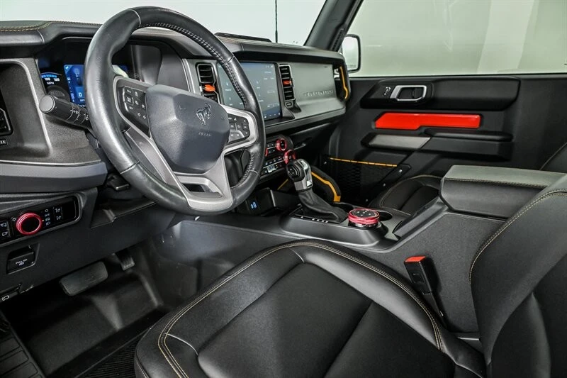 2024 Ford Bronco 6th Gen - Image 14 of 27