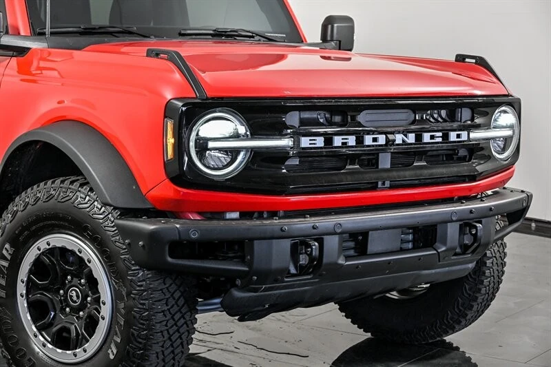 2024 Ford Bronco 6th Gen - Image 2 of 27