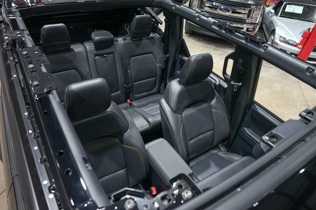 2024 Ford Bronco 6th Gen - Image 18 of 21