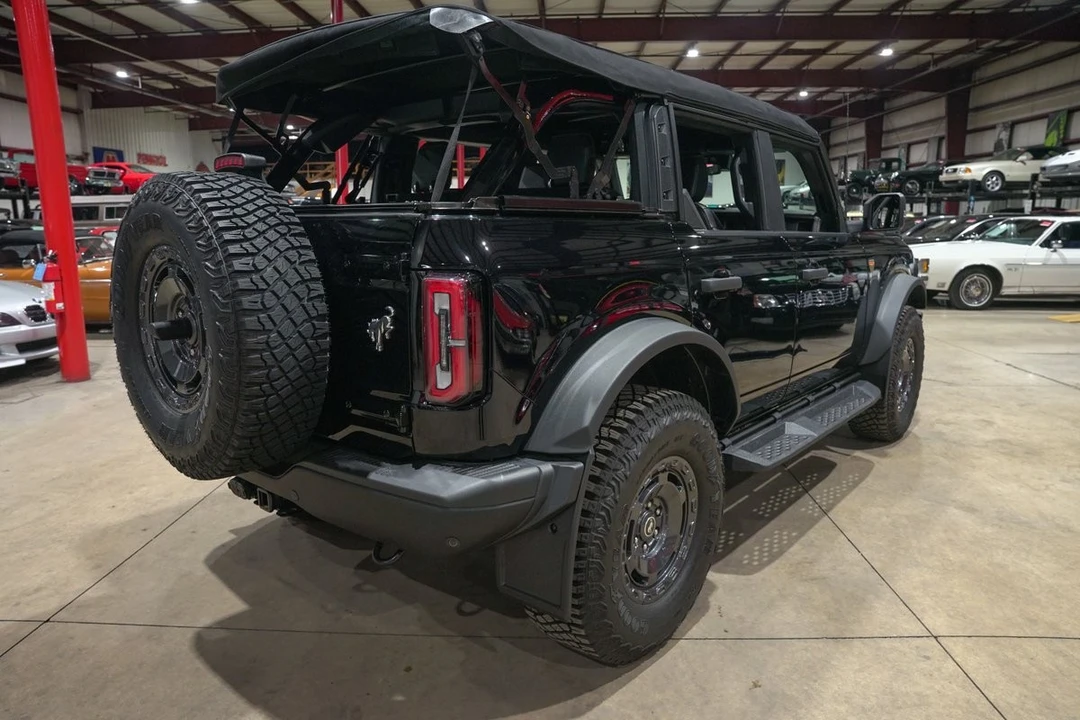 2024 Ford Bronco 6th Gen - Image 20 of 21