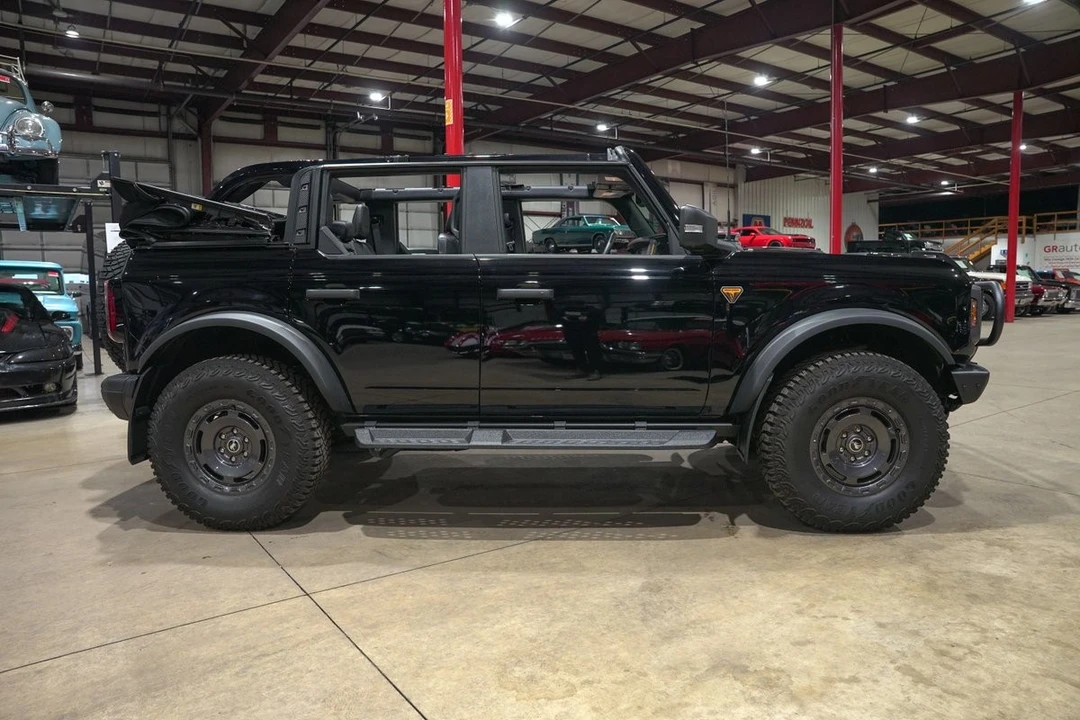 2024 Ford Bronco 6th Gen - Image 10 of 21