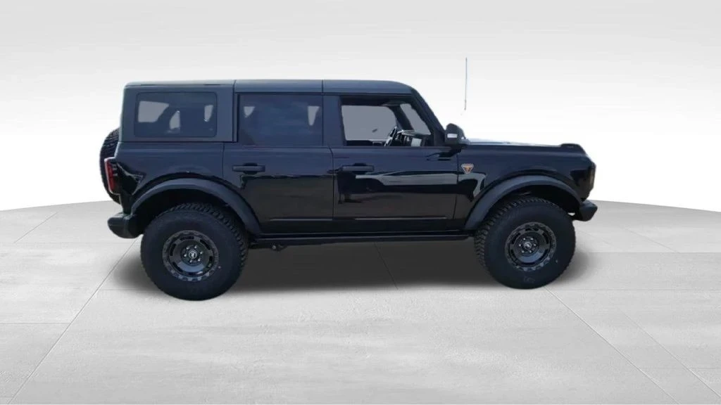 2024 Ford Bronco 6th Gen - Image 9 of 21