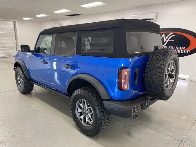 2024 Ford Bronco 6th Gen - Image 6 of 12